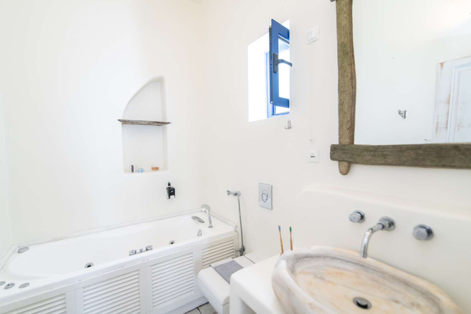 Deluxe δίκλινο δωμάτιο 7